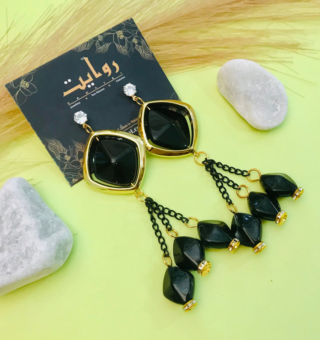 Fancy Earring-369 (Black)