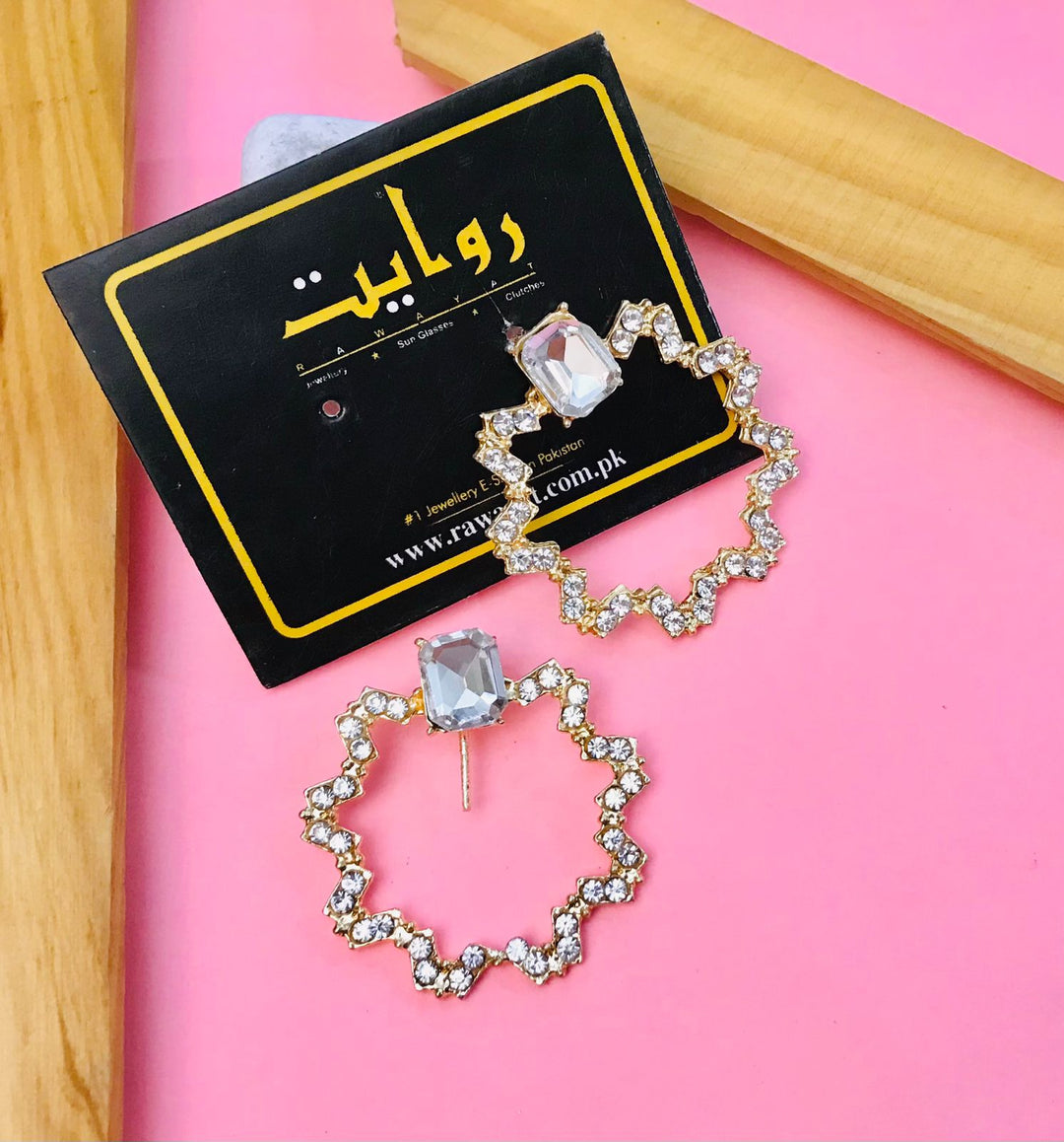 Fancy Earring-330 (White/Golden)