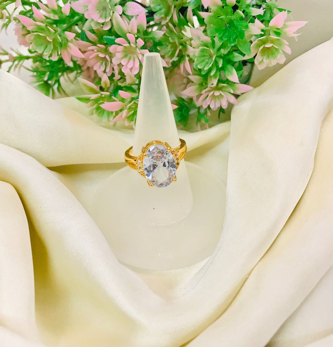 Zircon Ring-05 (White)