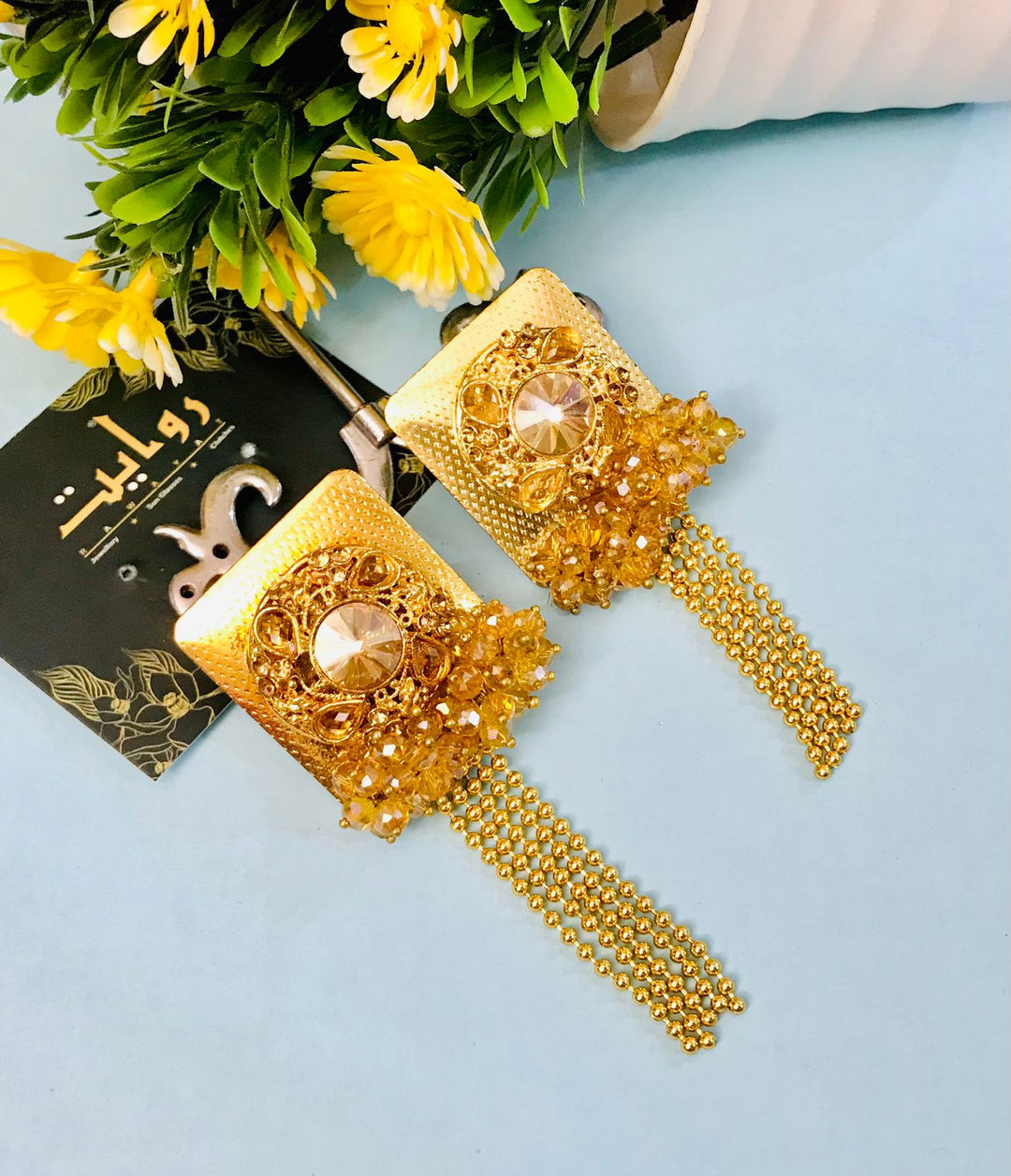 Fancy Earring-399 (Golden)