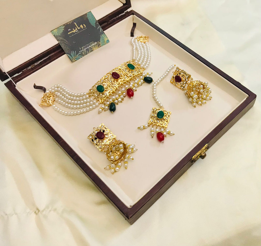 Hyderabadi Choker Set-25 (Multi)