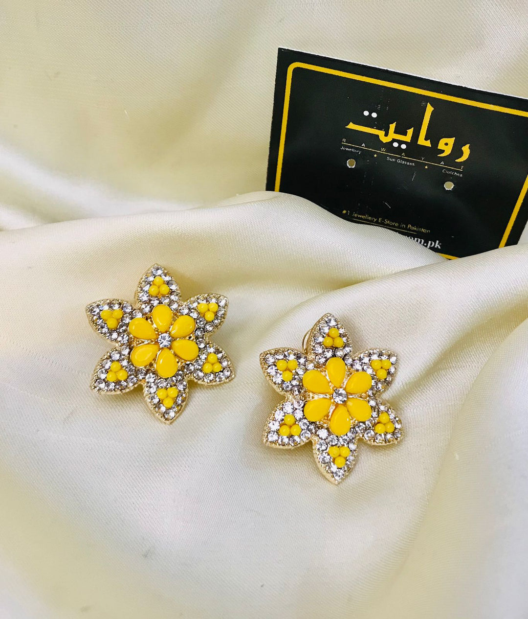 Fancy Studs-111 (Yellow)