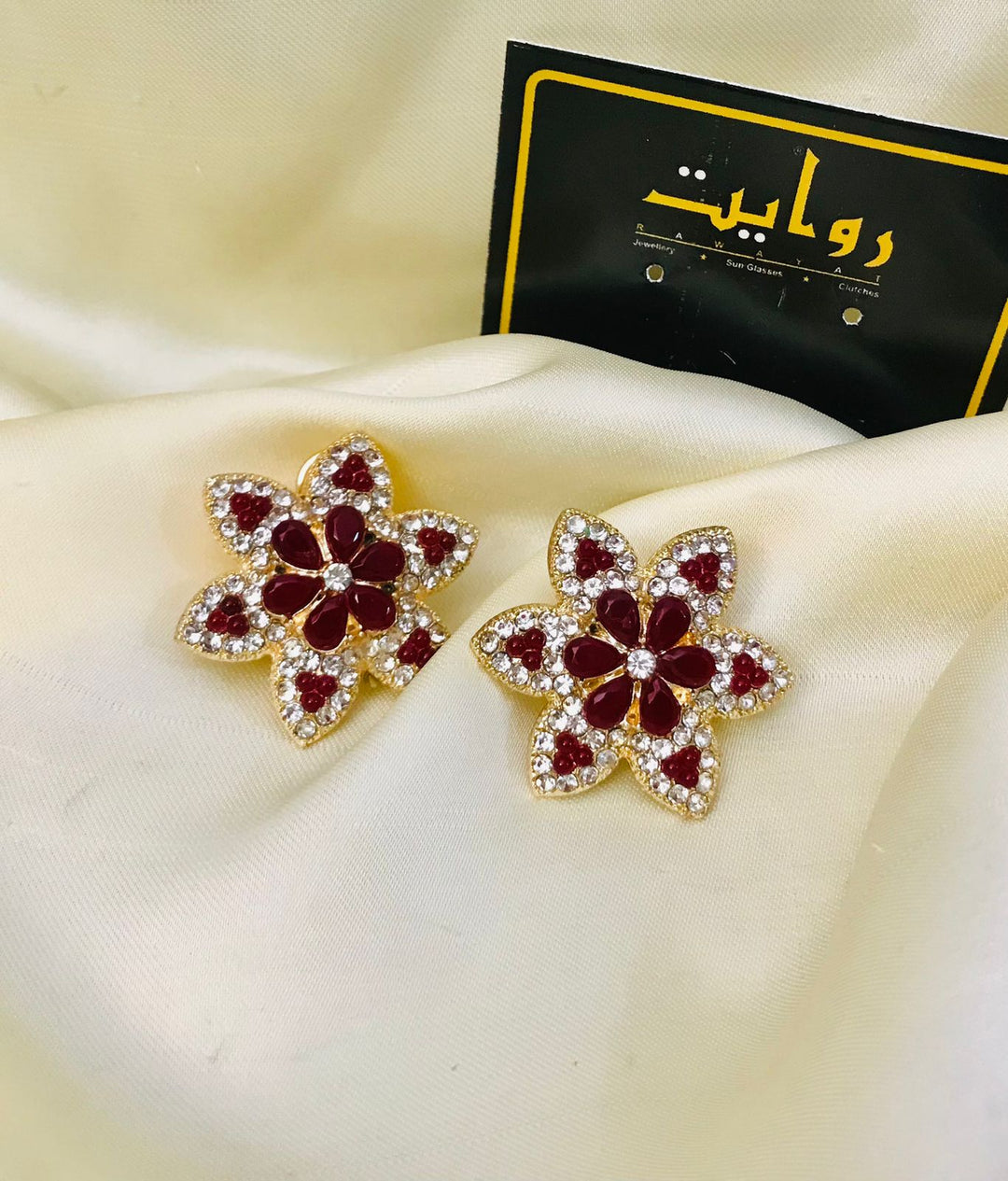 Fancy Studs-111 (Maroon)