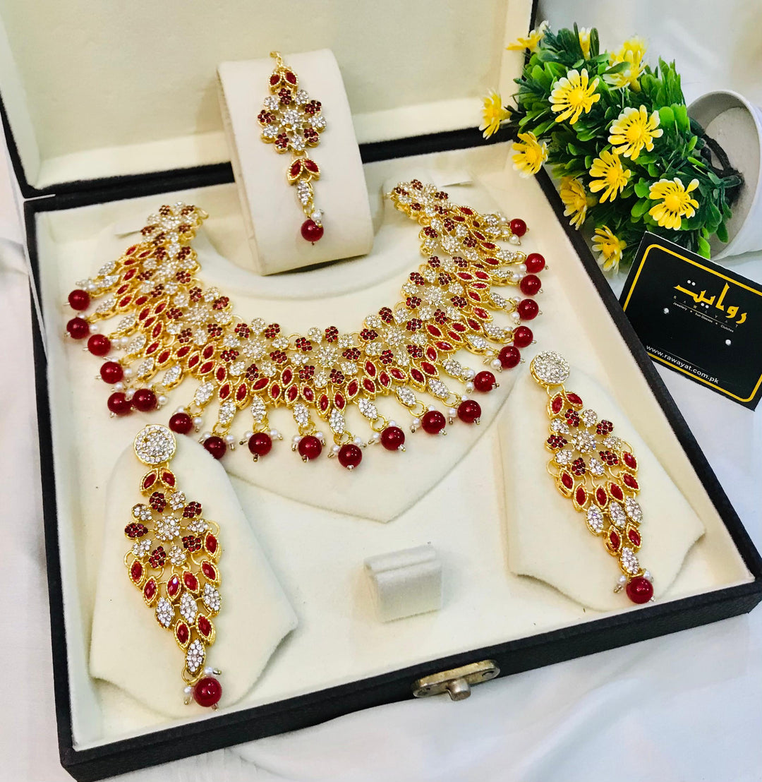 RADHA Necklace (Maroon)